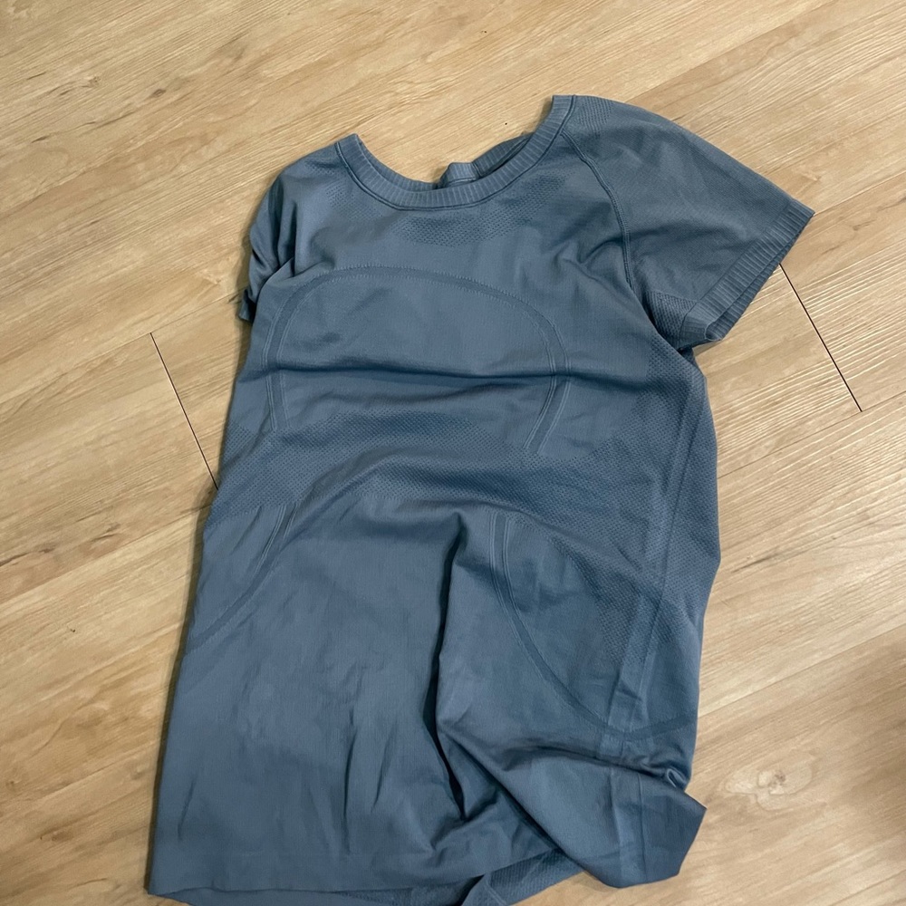 Lululemon Swiftly Run Tech Short Sleeve